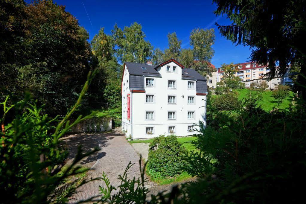 Pytloun Penzion Zeleny Haj Liberec Dış mekan fotoğraf